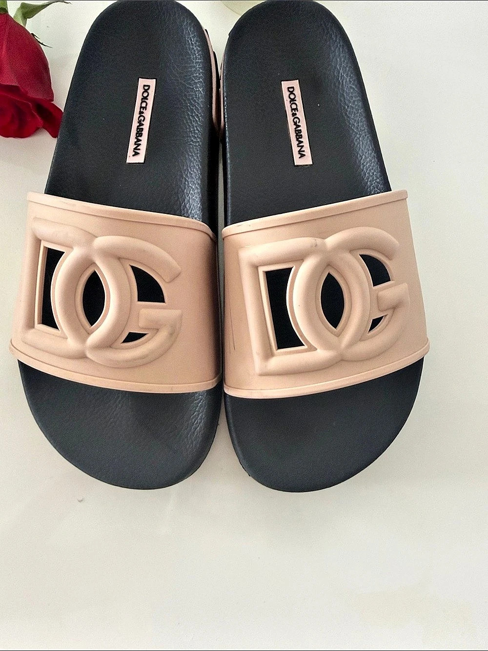 Dolce & Gabbana DG Logo Rubber Slides Pink & Black